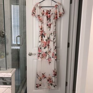 White House Black Market size M Maxi Dress floral print